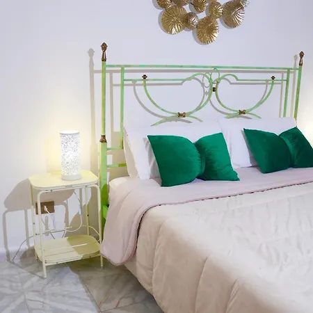 Chic Angolo Di Anita Palerme